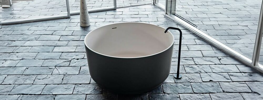 Floor bath faucets