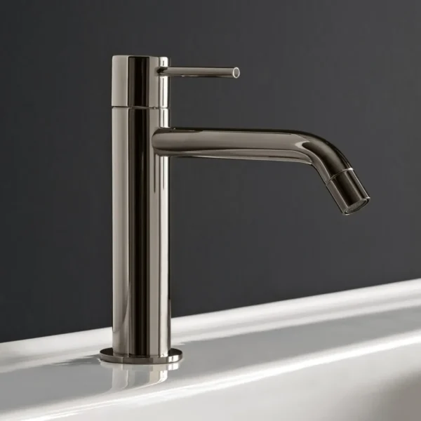 Robinetterie UP+ de chez Treemme - Mitigeur de lavabo à poser monocommande - Finition nickel poli - Disponible chez Hydropolis