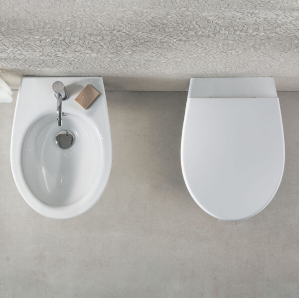 ITALY - Ceramica Catalano - WC suspendu - Céramique - Brillant - Sans brides - Newflush - Hydropolis