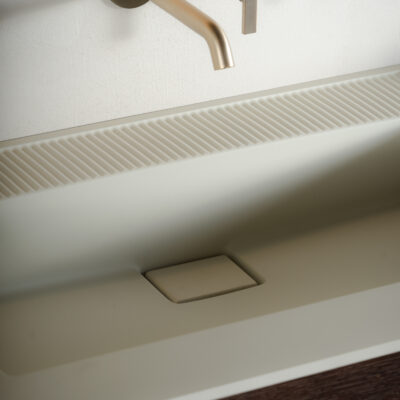 Vasque intégrée rectangulaire en solid surface_Collection Ease_Inbani - Chez Hydropolis