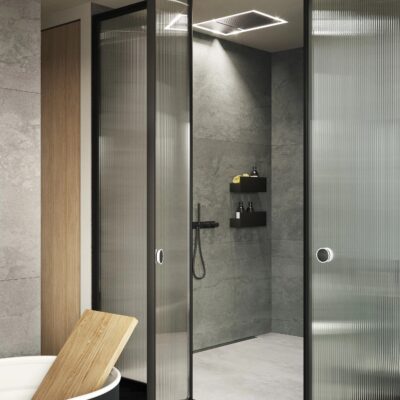 Parois de douche SUITE - Suggestion d'agencement verre cannelé - VISMARAVETRO