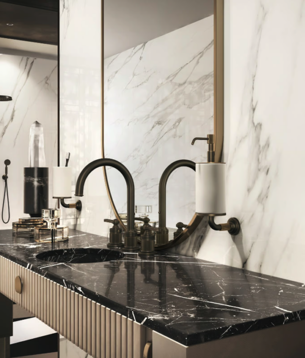 VENTI20_Ambiance salle de bains avec Mitigeur de lavabo 3 trous - Bec de cygne - Aged Bronze#187_Gessi