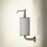 VENTI20_Distributeur de savon liquide mural_BrassBrushedPVD#727_Gessi