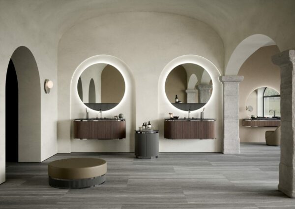 Oasis_Meuble sous-lavabo Nàos en finition Noyer strié:Chrome. Plan en marbre Nero Marquinia