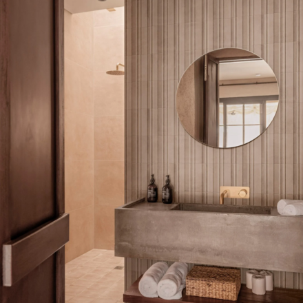 Revêtement mural Artcraft Sabbia Struttura 3D et Artcraft Coccio - Marazzi Chez Hydropolis