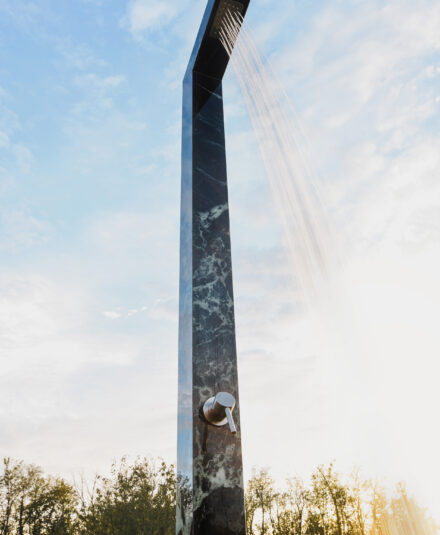 Korta Design_Outdoor_Shower_Minimo_Marazzi_Verde_Aver_2_bd