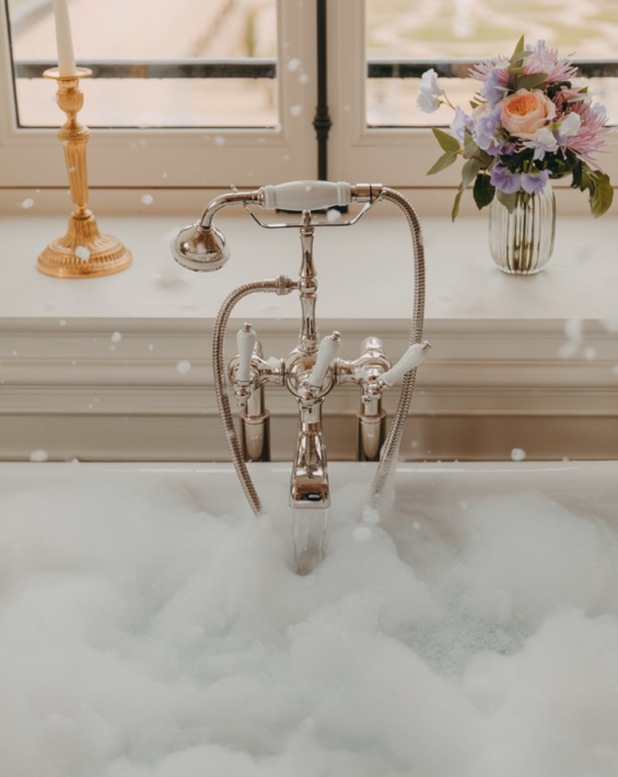 Hôtel Airelles Château de Versailles, Le Grand Contrôle, Versailles. © Renée Kemps